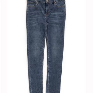 NWOT Matilda Jane Women’s Medium Wash Skinny Jean